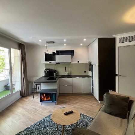 Appartement T2 / La Defense กูร์เบอวัวร์ ภายนอก รูปภาพ