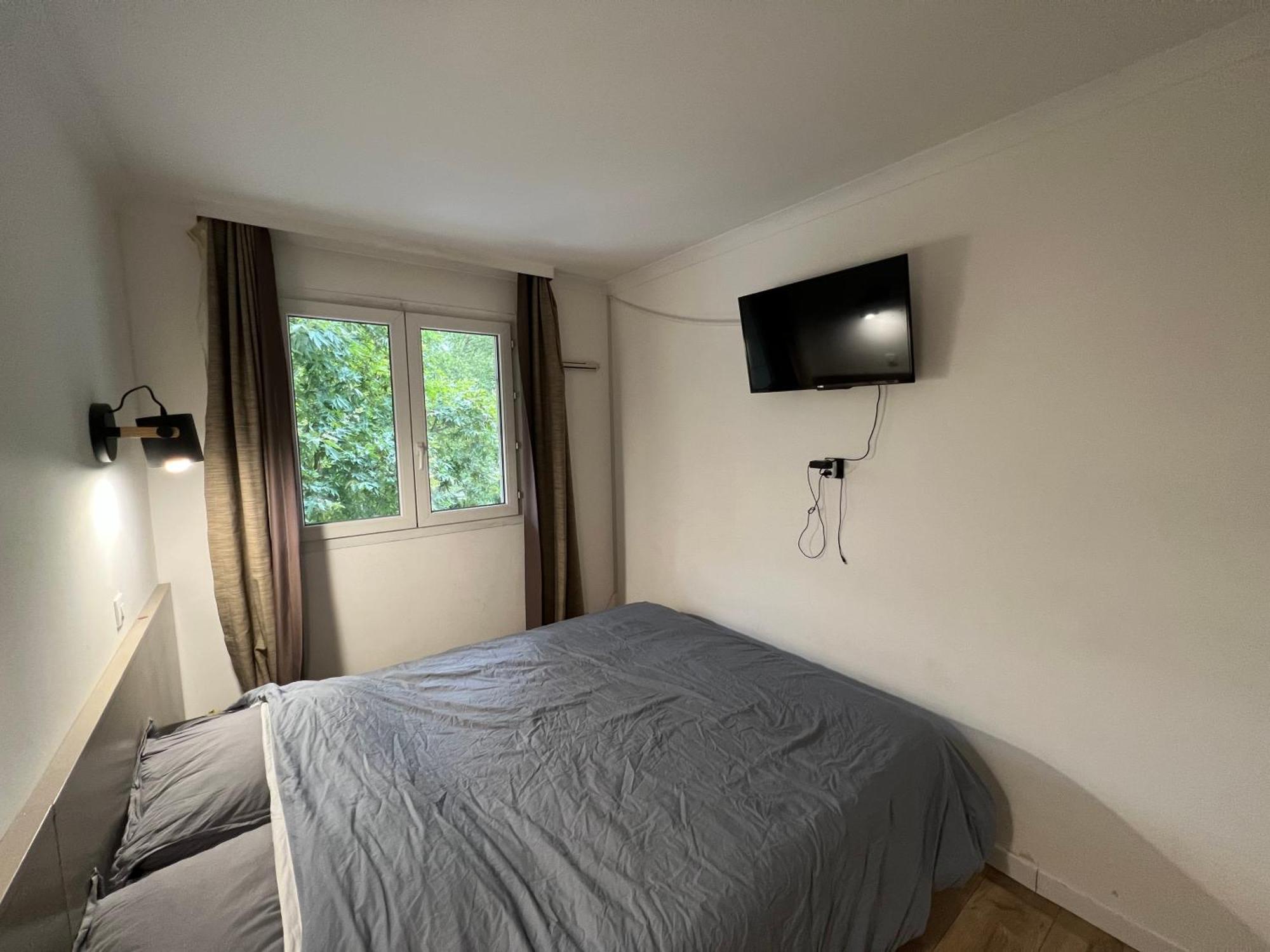 Appartement T2 / La Defense กูร์เบอวัวร์ ภายนอก รูปภาพ